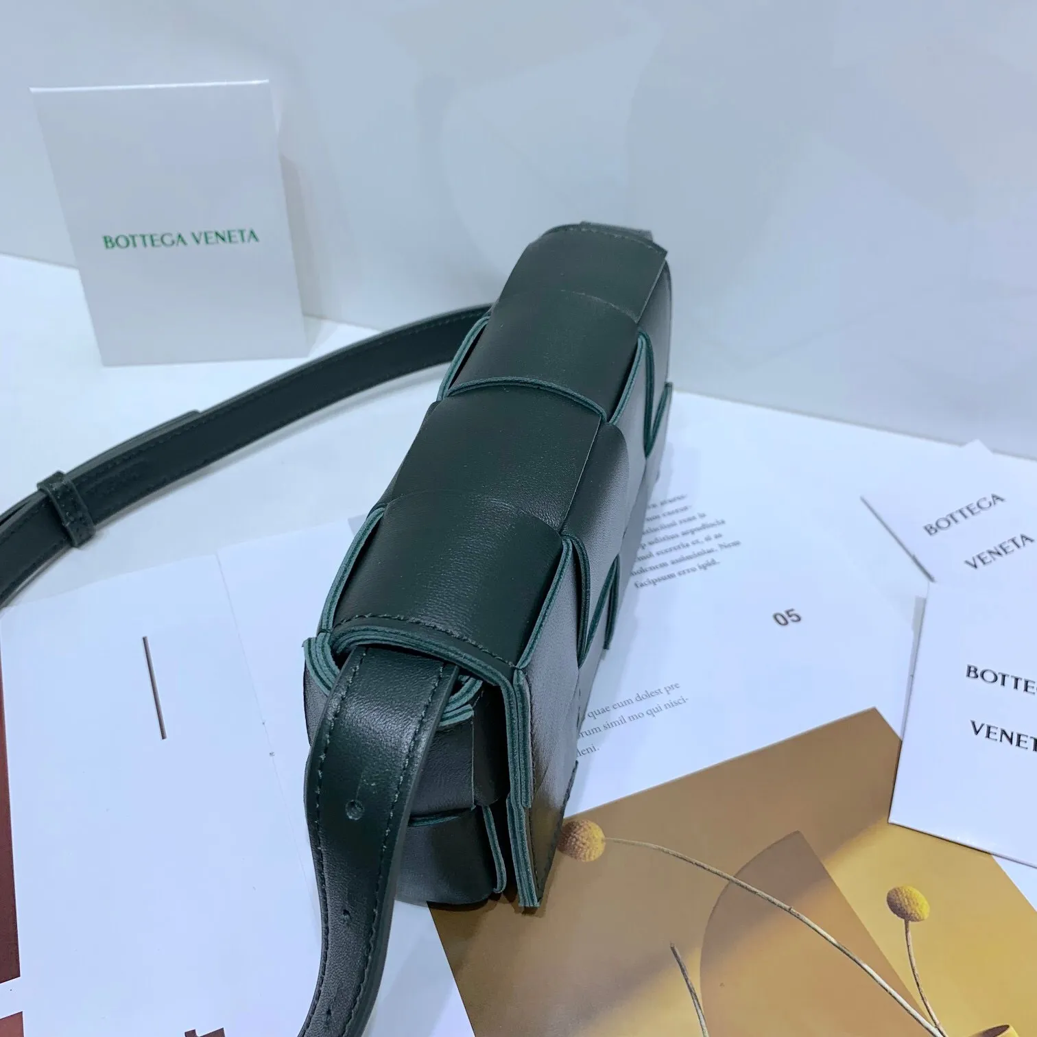 All categories 💚 Authentic bags 💚 BV 2025 new BV crossbody bag
